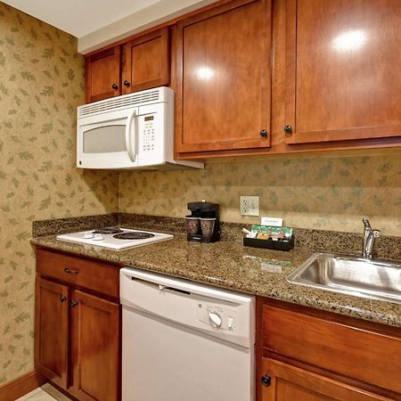 Homewood Suites By Hilton Lancaster Bagian luar foto