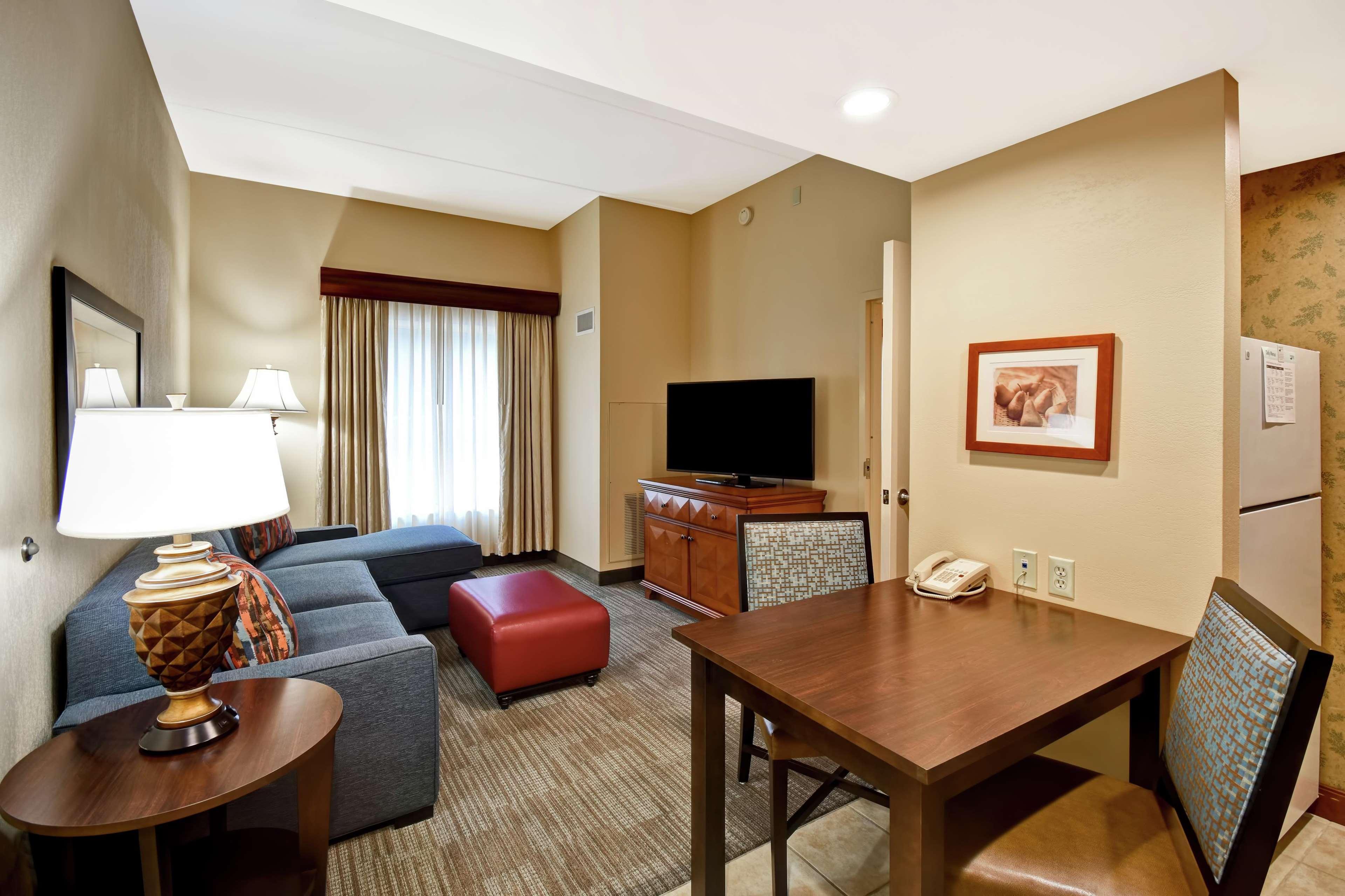 Homewood Suites By Hilton Lancaster Bagian luar foto