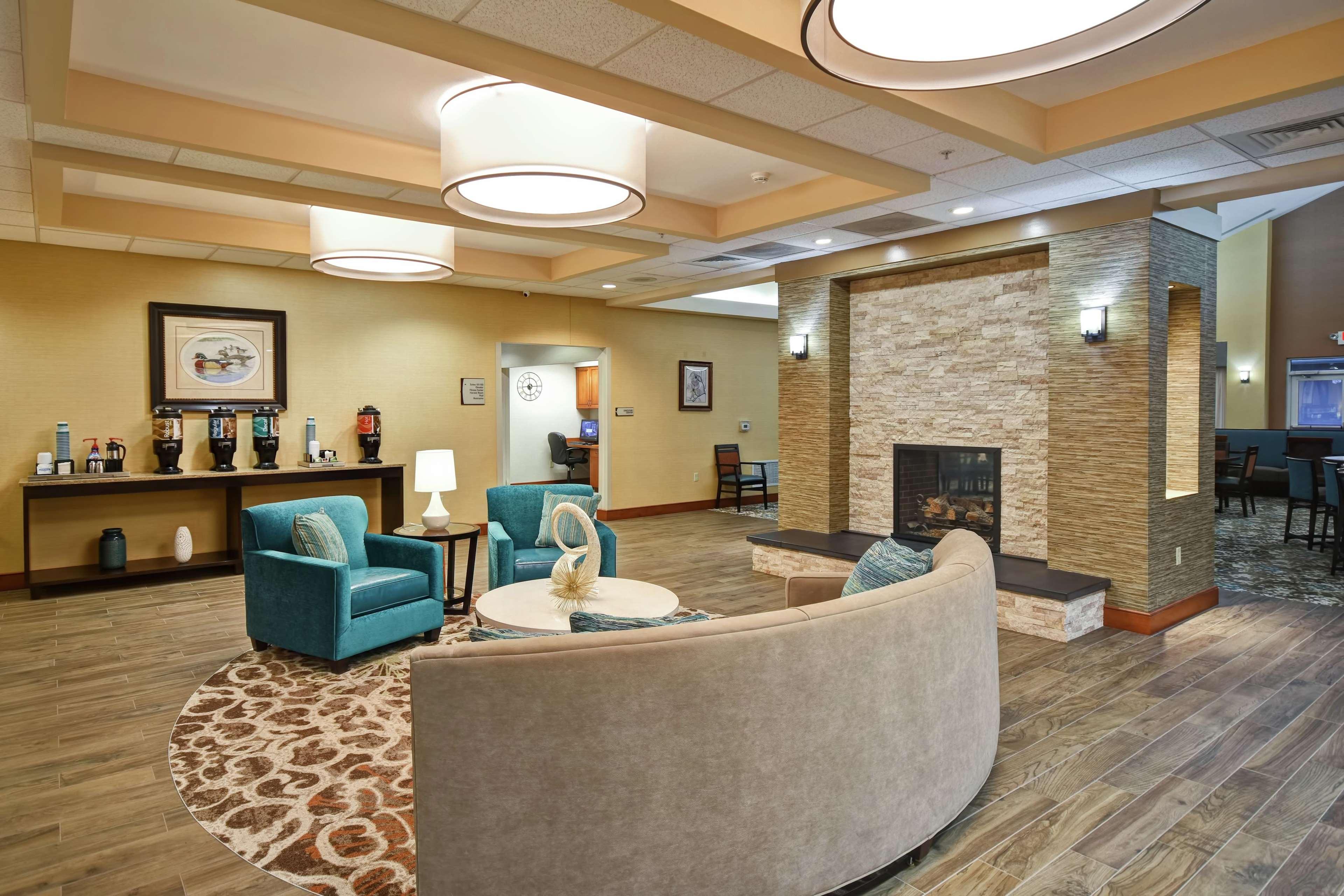 Homewood Suites By Hilton Lancaster Bagian luar foto