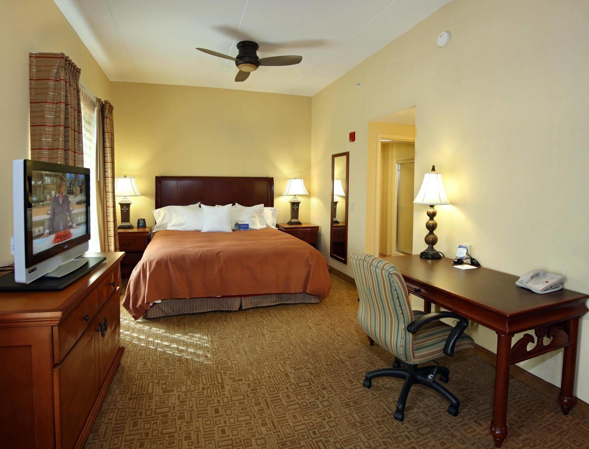 Homewood Suites By Hilton Lancaster Bagian luar foto